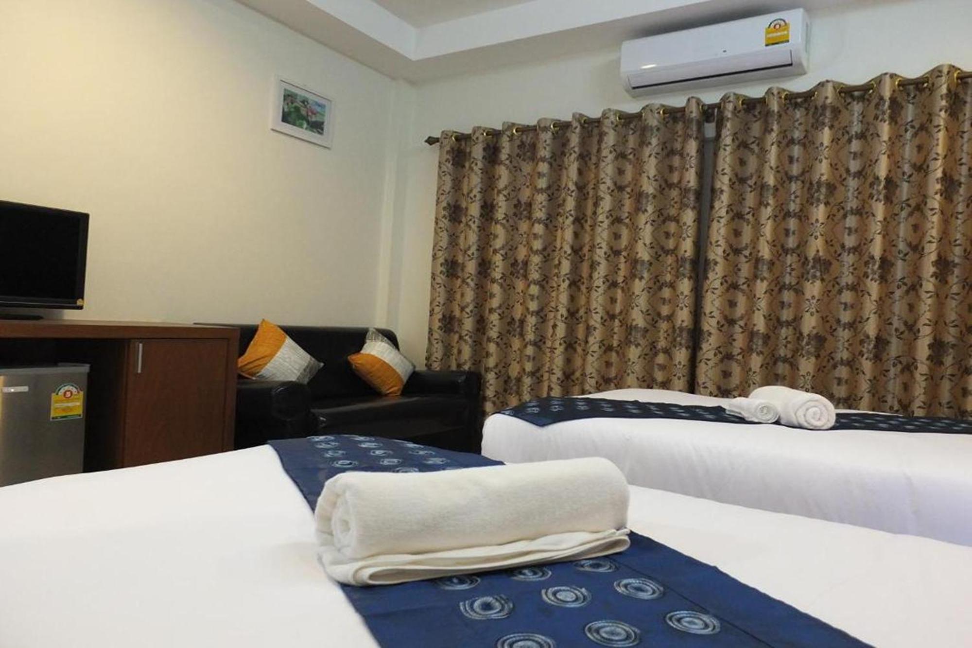 Karnmanee Place Hotel Udon Thani Esterno foto