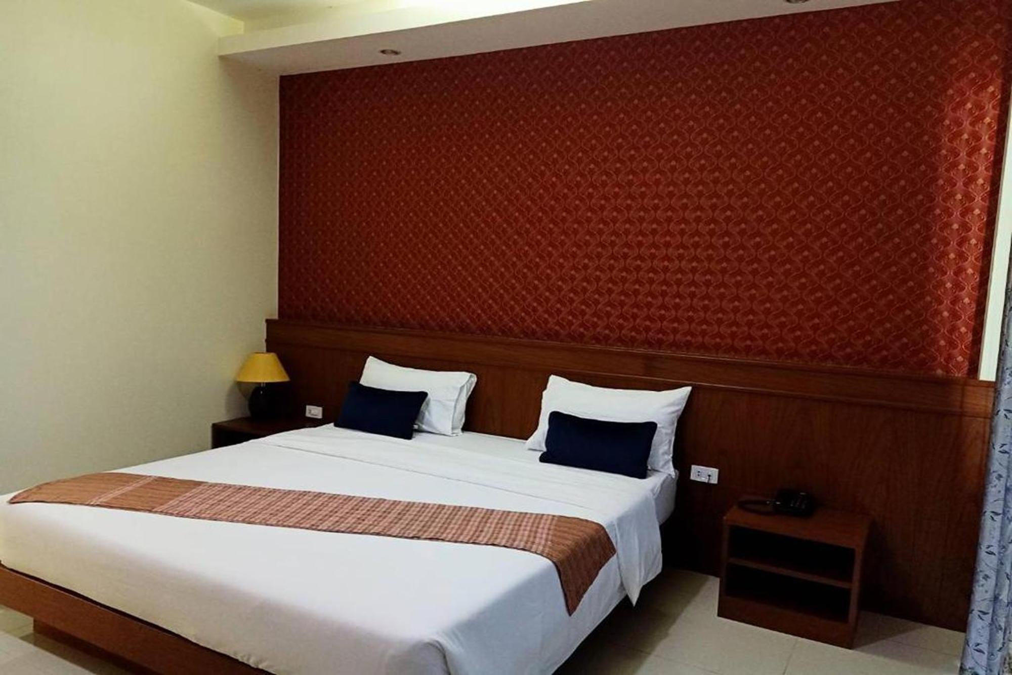 Karnmanee Place Hotel Udon Thani Esterno foto